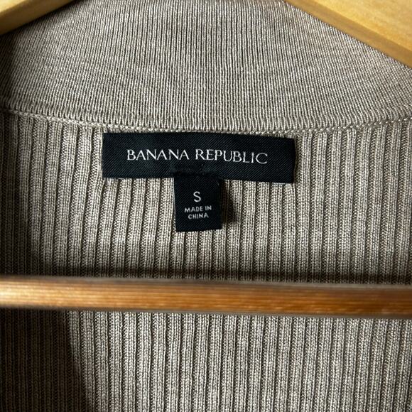 Banana Republic Silk Cashmere Ribbed Button Front Polo Women’s Small Minimalist - Picture 5 of 7